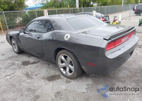 2014 Dodge Challenger Sxt Plus from USA, damaged, VIN 2C3CDYAG2EH137069